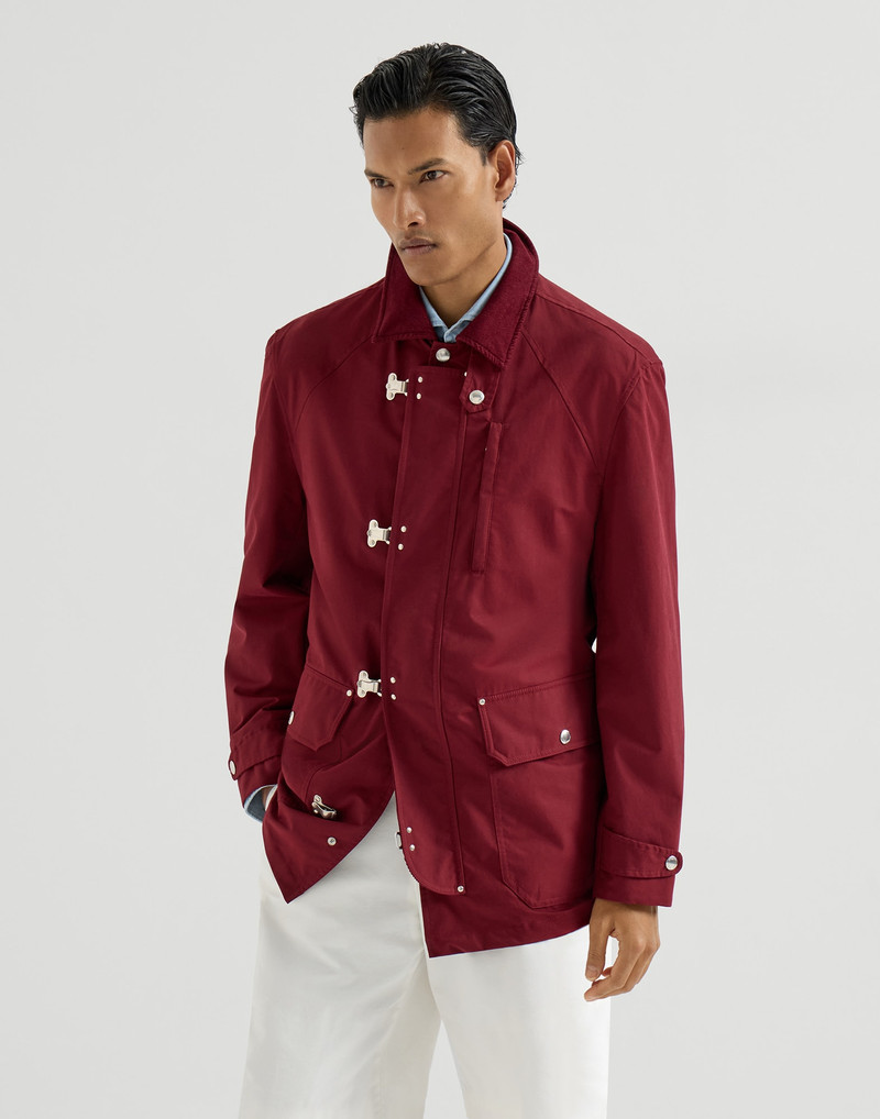 Water-resistant techno cotton gabardine outerwear jacket with hook fastening 2