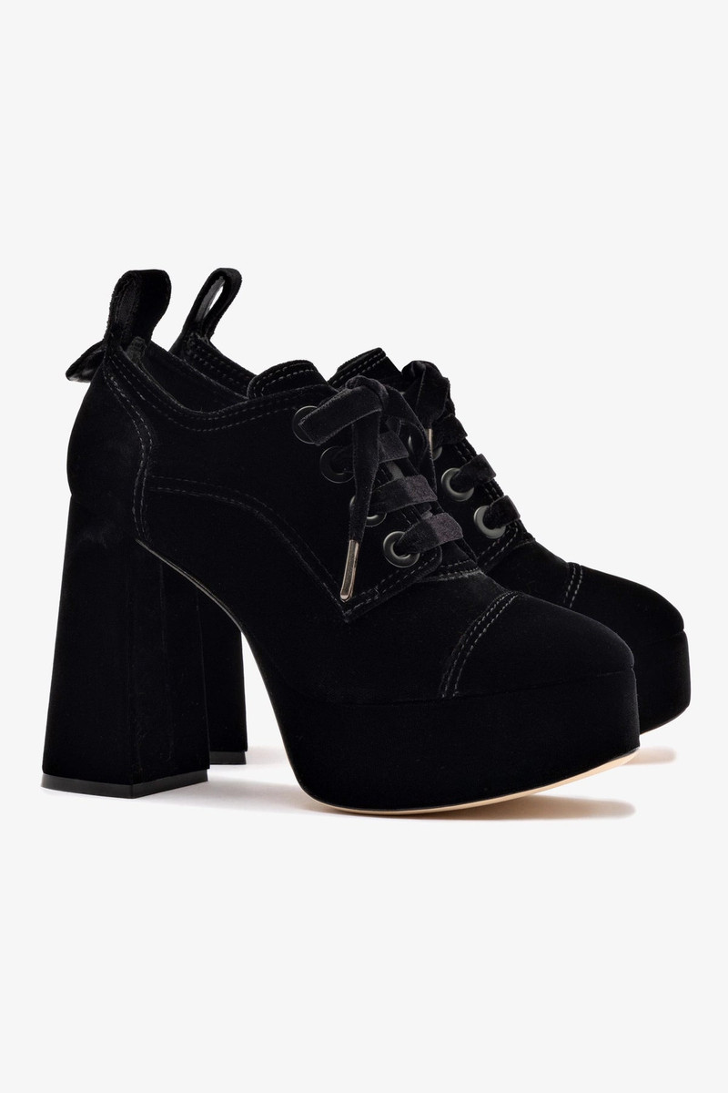Eleonor Bootie In Black Velvet 3