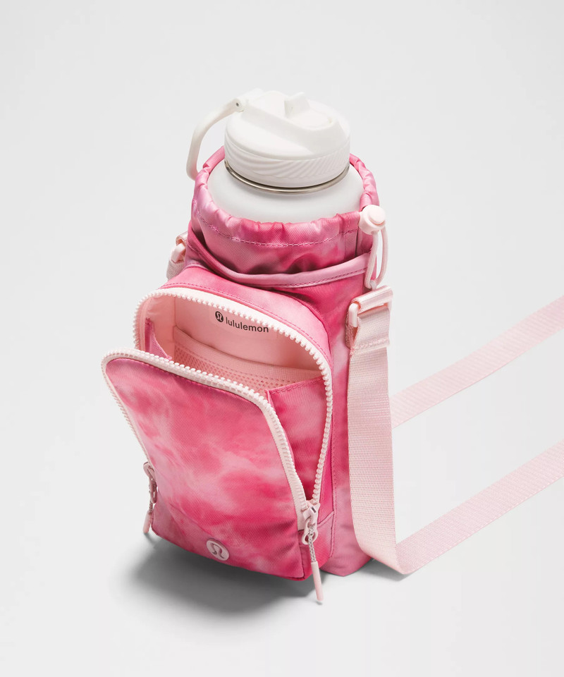 Water Bottle Crossbody with Front Pocket 2L 4