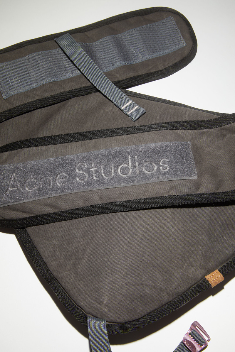 Sling backpack - Grey/black 6