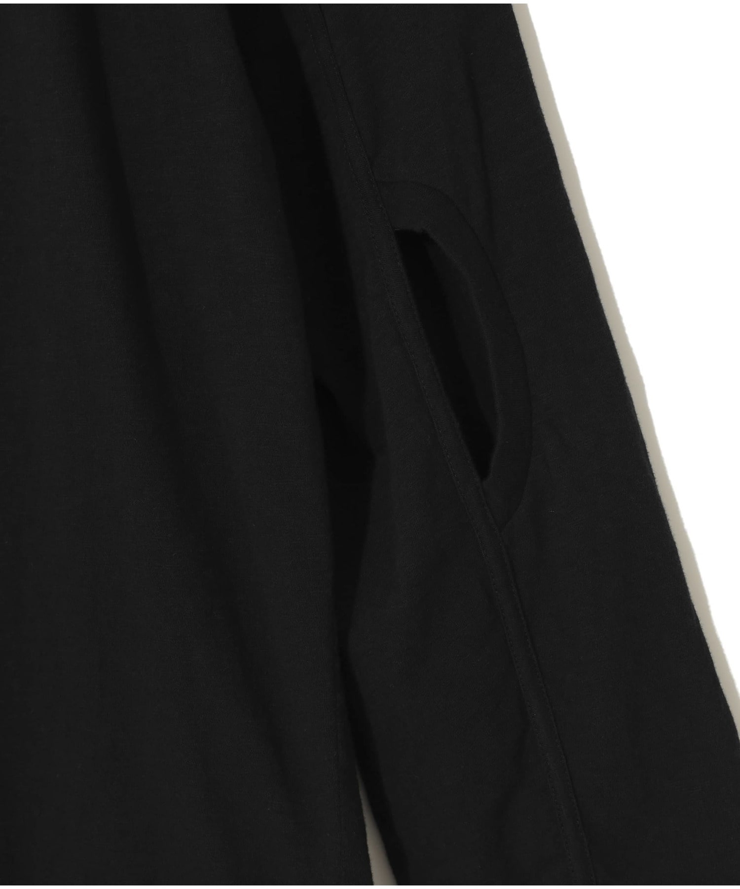 UC1D4102 - 6