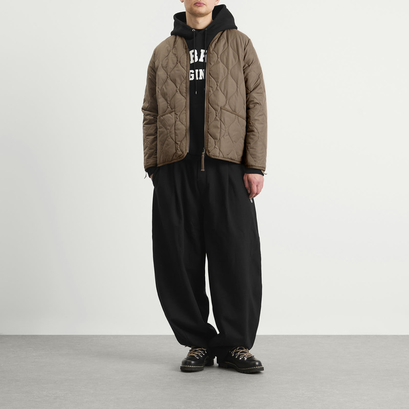 TAION Taion Military V-Neck Zip Down Jacket outlook