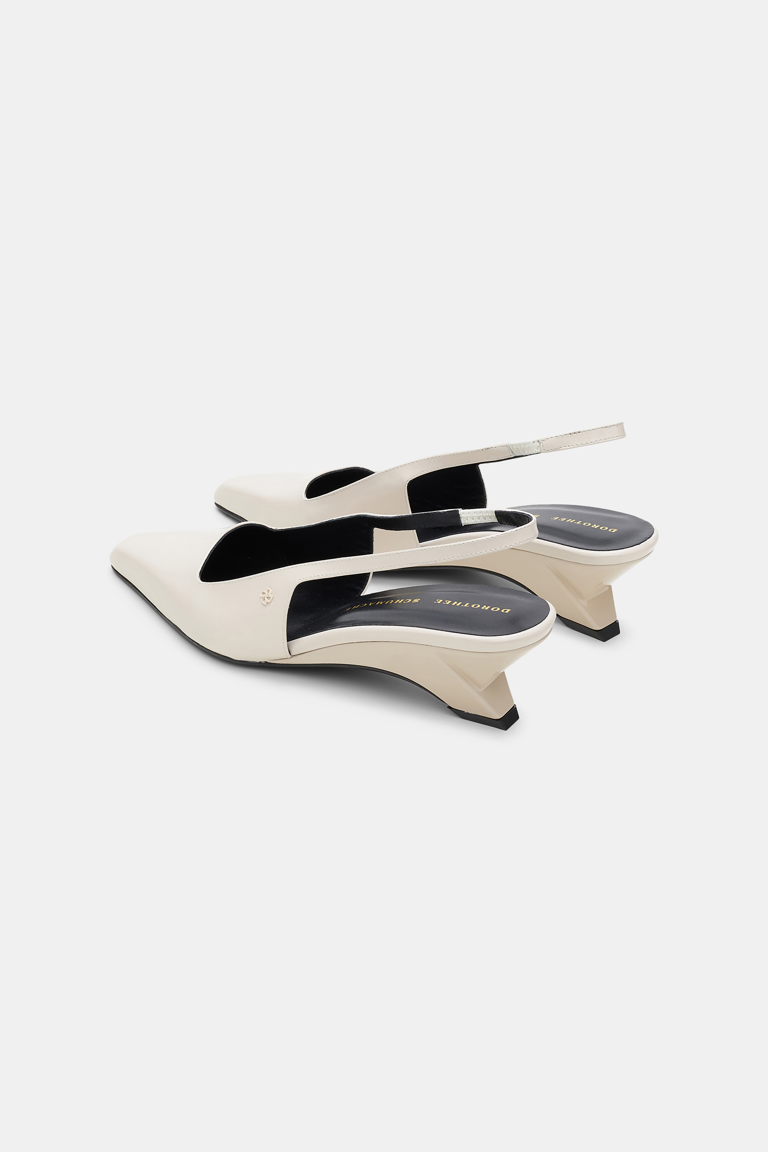 SUBTLE SHINE Wedge Slingback - 8