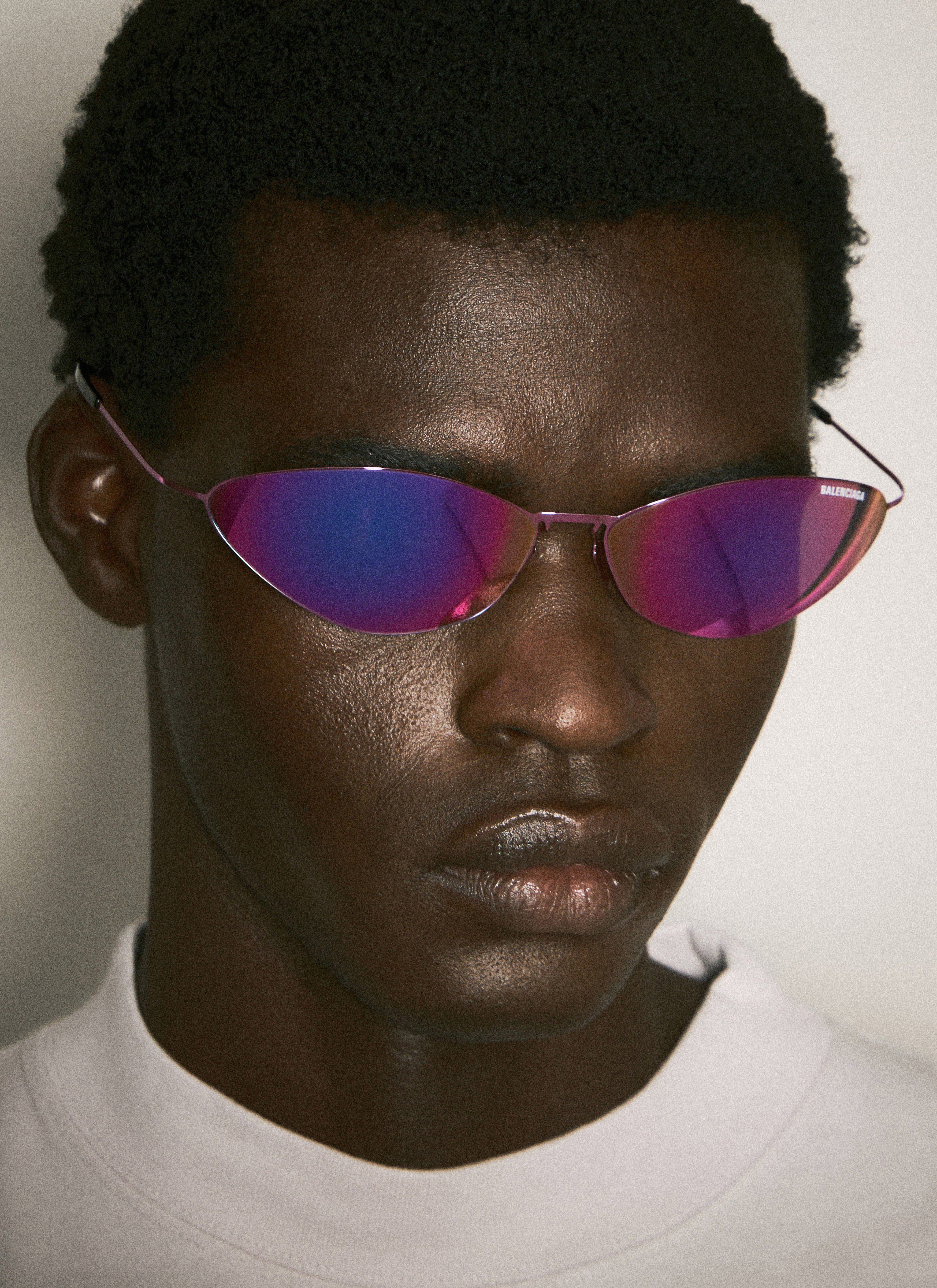 【BALENCIAGA】 MALIBU ROUND Malibu Round Sunglasses in Black | Balenciaga US