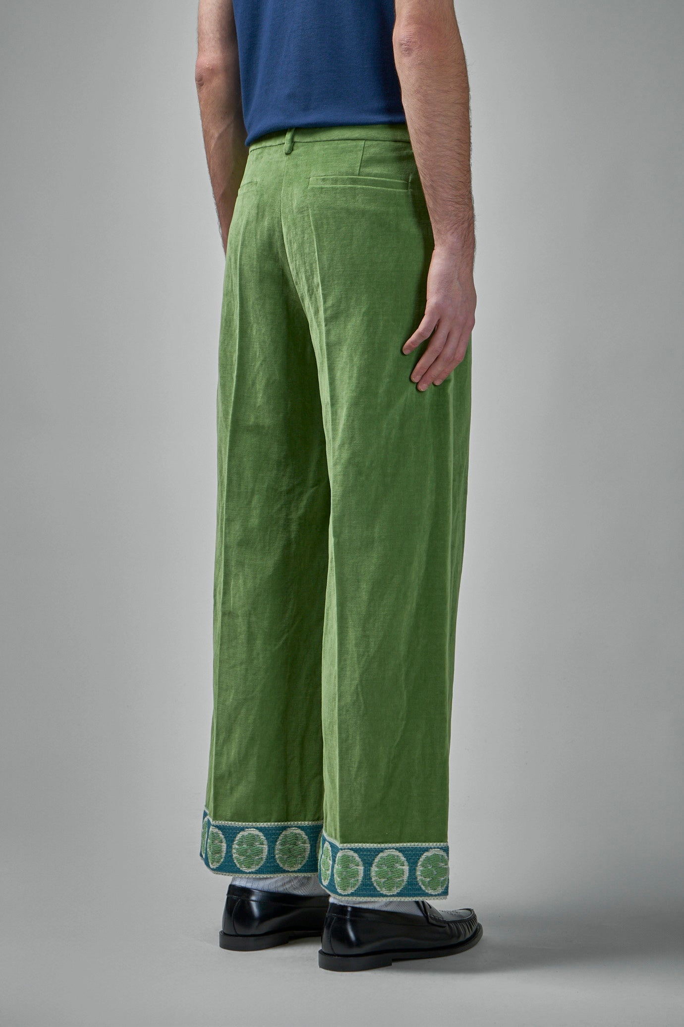 Washed Cotton-Linen Velvet Trousers with Jacquard Hems - 3