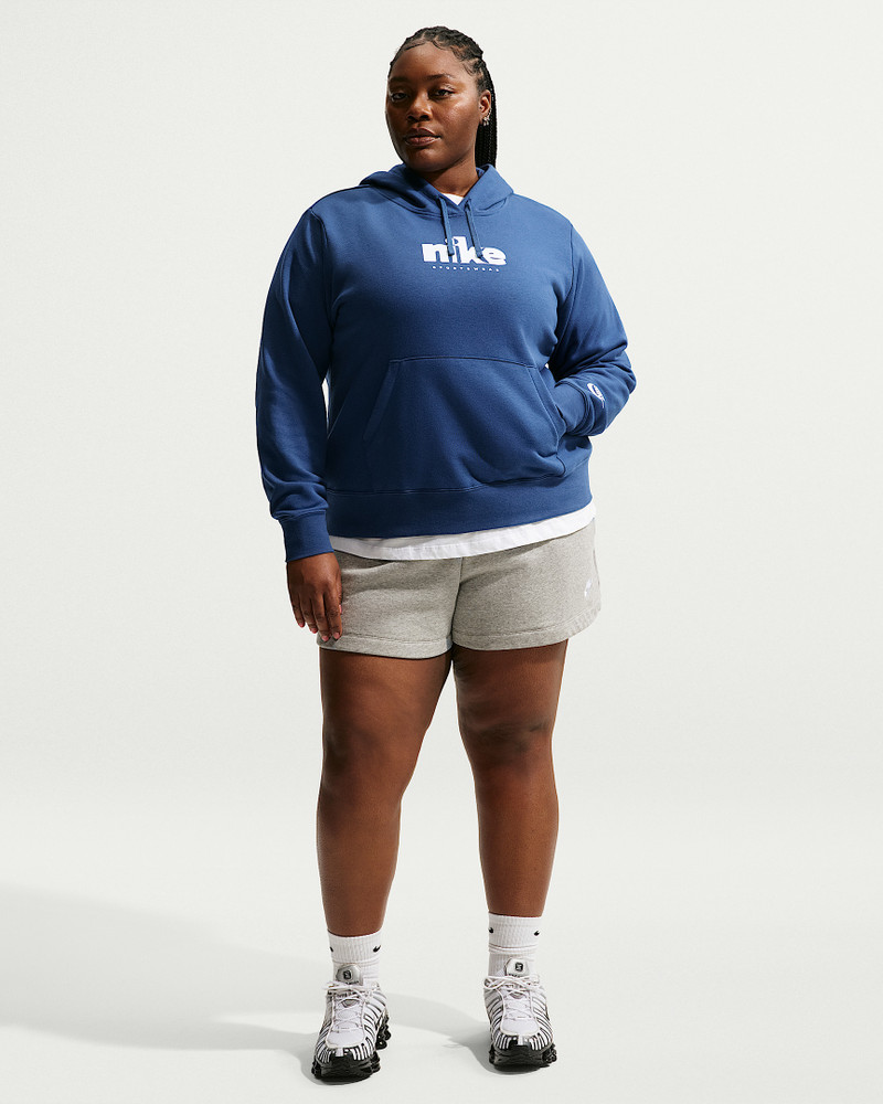 Nike Sportswear Club Fleece Women's Graphic Pullover Hoodie (Plus Size) 4