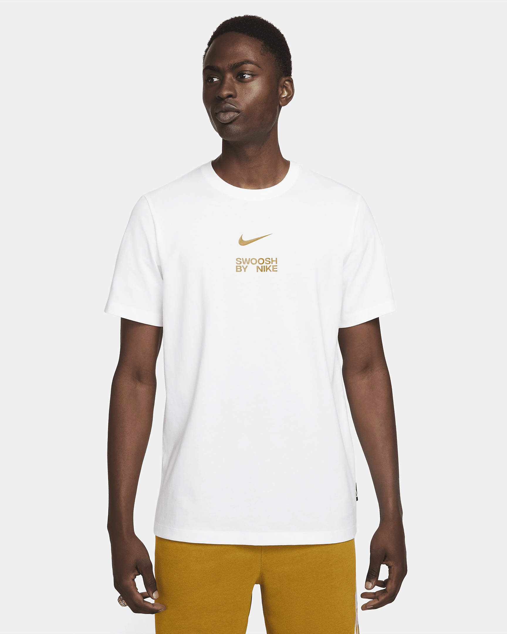 Nike Sportswear Men's T-Shirt - 1