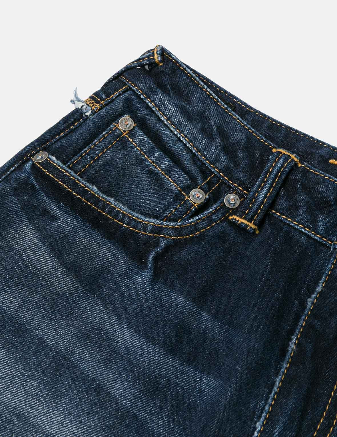 Distressed Kamon and Seagull Appliqué Embroidery Fashion Fit Denim Shorts - 11