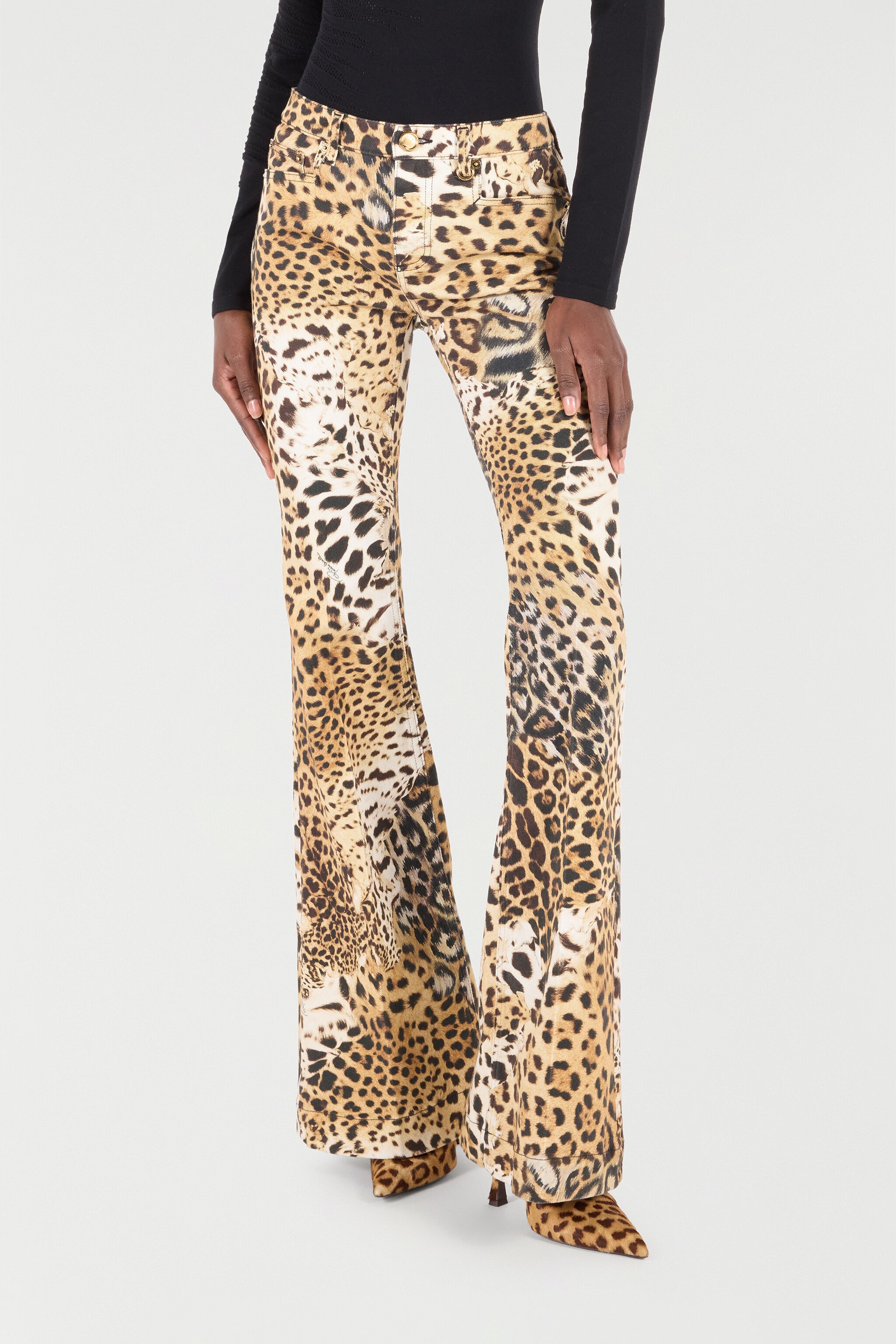 Pants With Jaguar Skin Print - 3