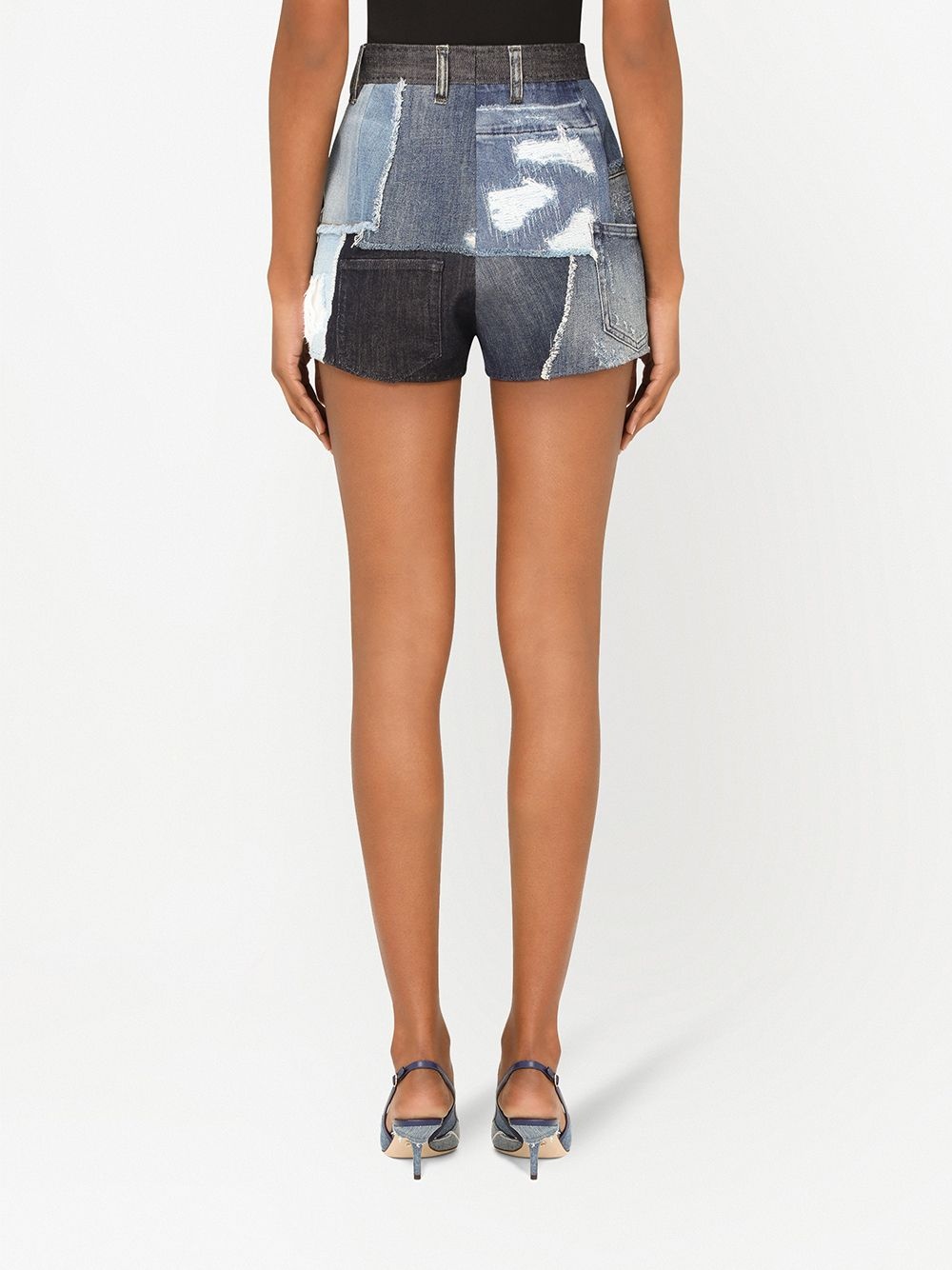 distressed patchwork denim shorts - 4