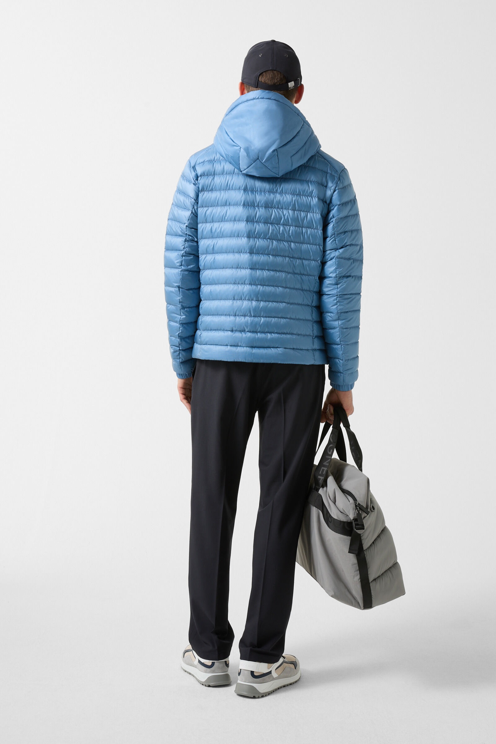 Loke lightweight down jacket in Light blue - 3