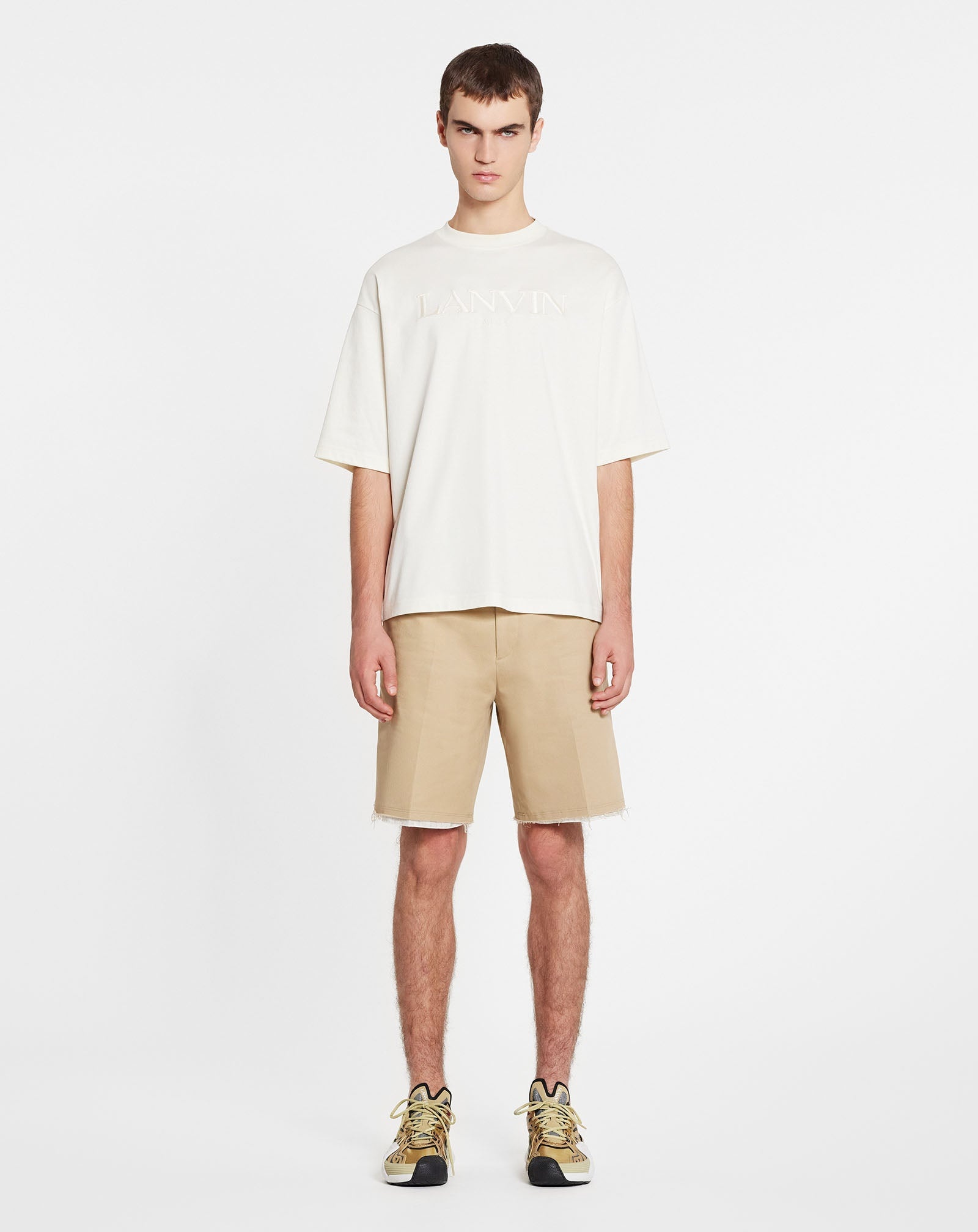 TAILORED SHORTS WITH RAW HEM DETAILS - 2