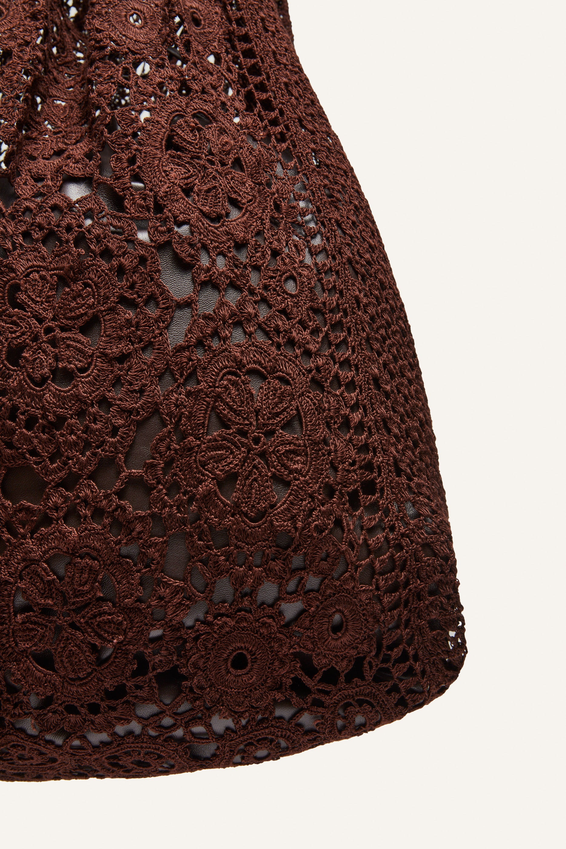 Crochet tote bag in brown - 4