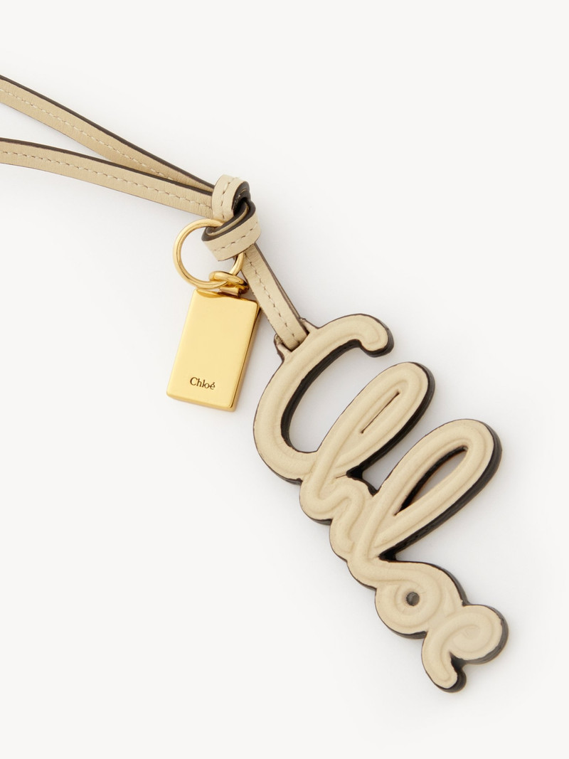 Chloé LOGO BAG CHARM IN SHINY LEATHER outlook
