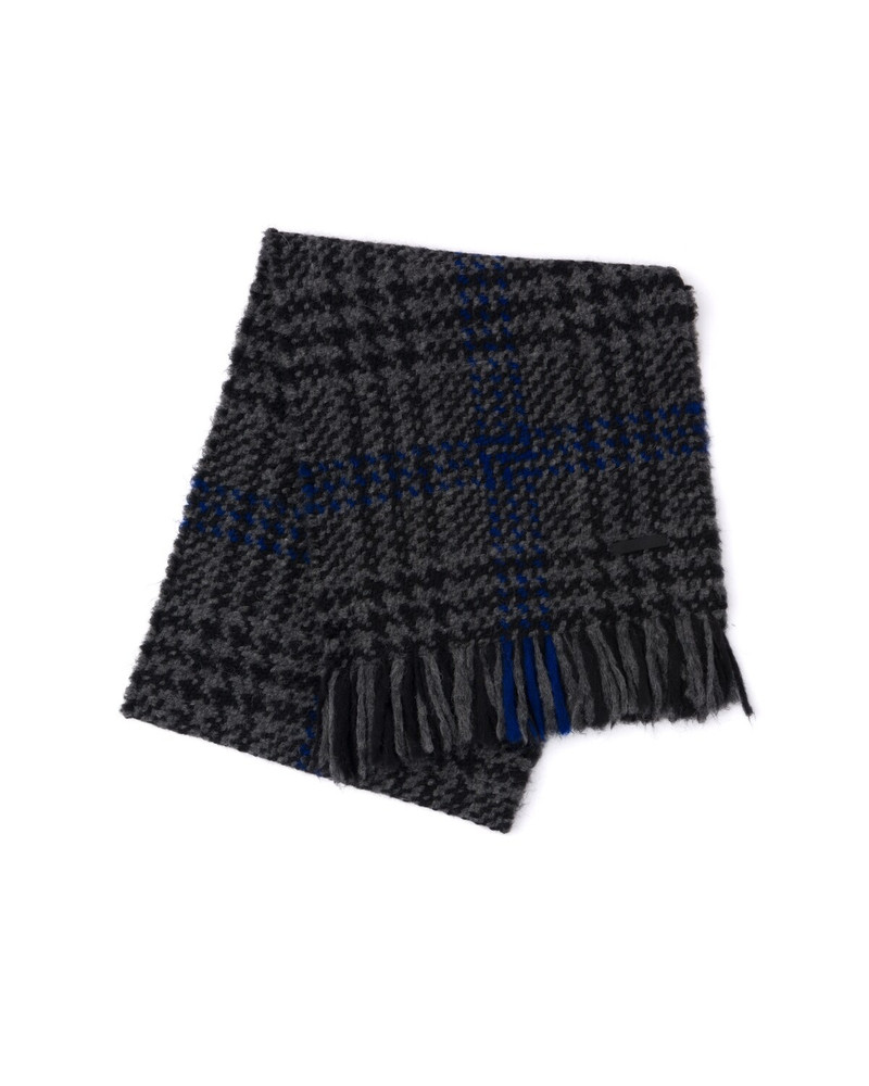 Prince of Wales checked scarf 1