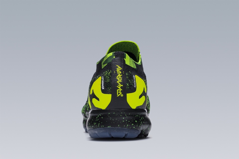 AVM-007 Nike® Air VaporMax Flyknit Moc 2  / Acronym® Black/Volt/Black - 3