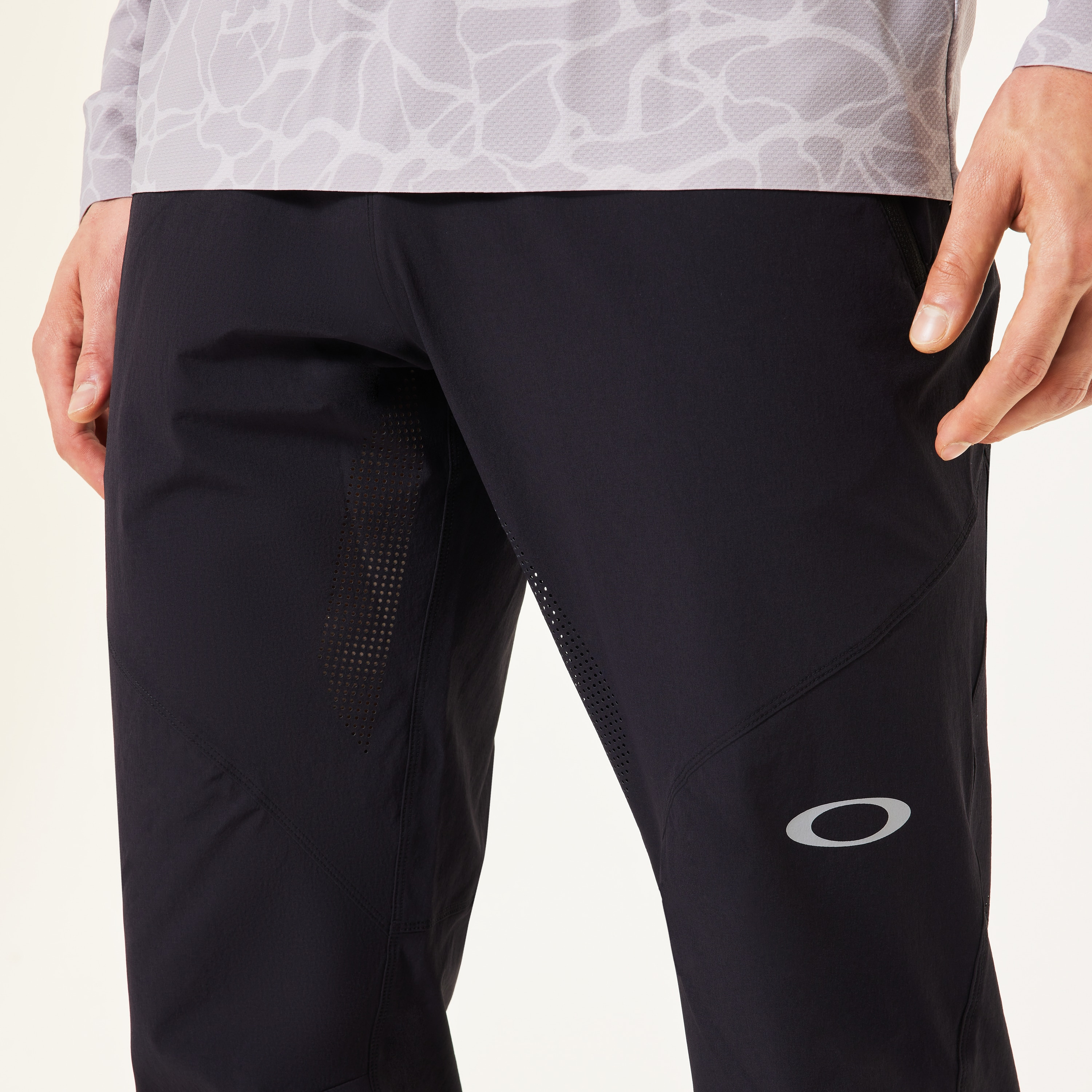 Seeker Airline Pant - 6