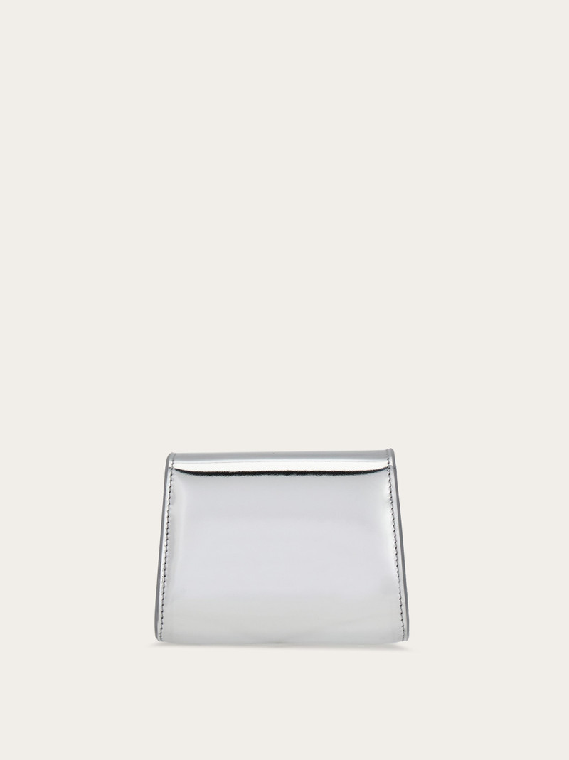 Credit card holder with shoulder strap 3