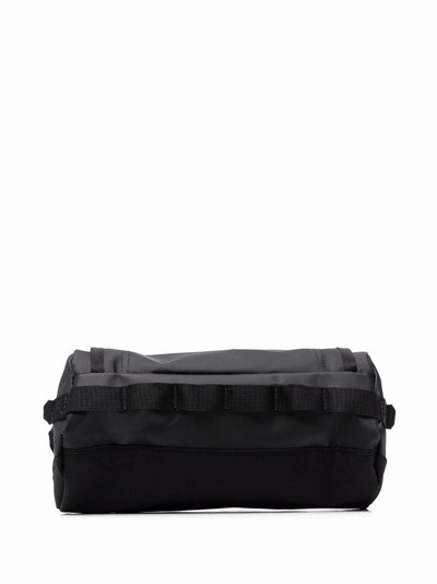 The North Face logo print wash bag outlook