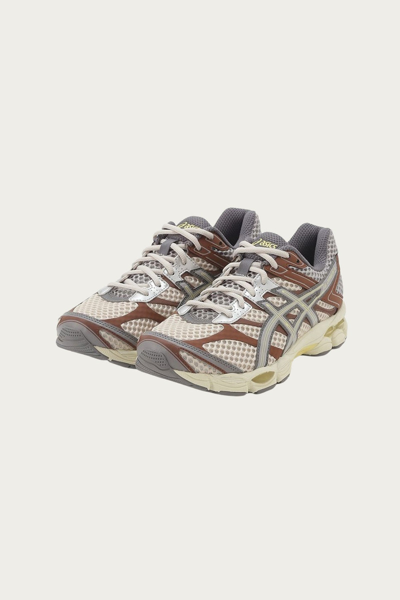 Asics Gel-Cumulus 16 - Beige/Grey outlook