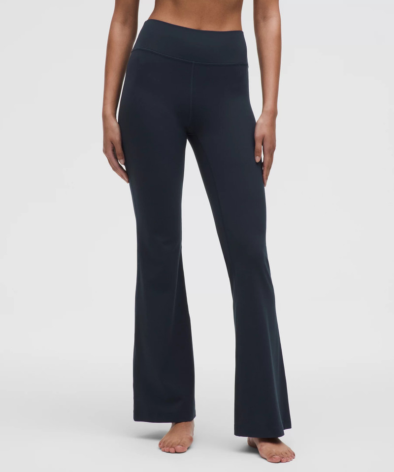 Groove High-Rise Nulu Flared Pant *Short 1