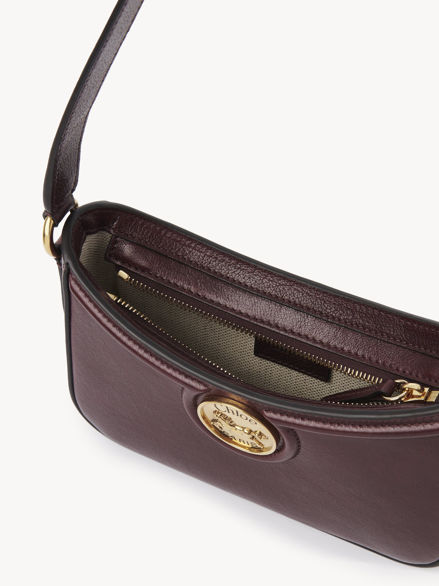 HORSE MEDAL SHOULDER BAG IN GRAINED LEATHER - 5