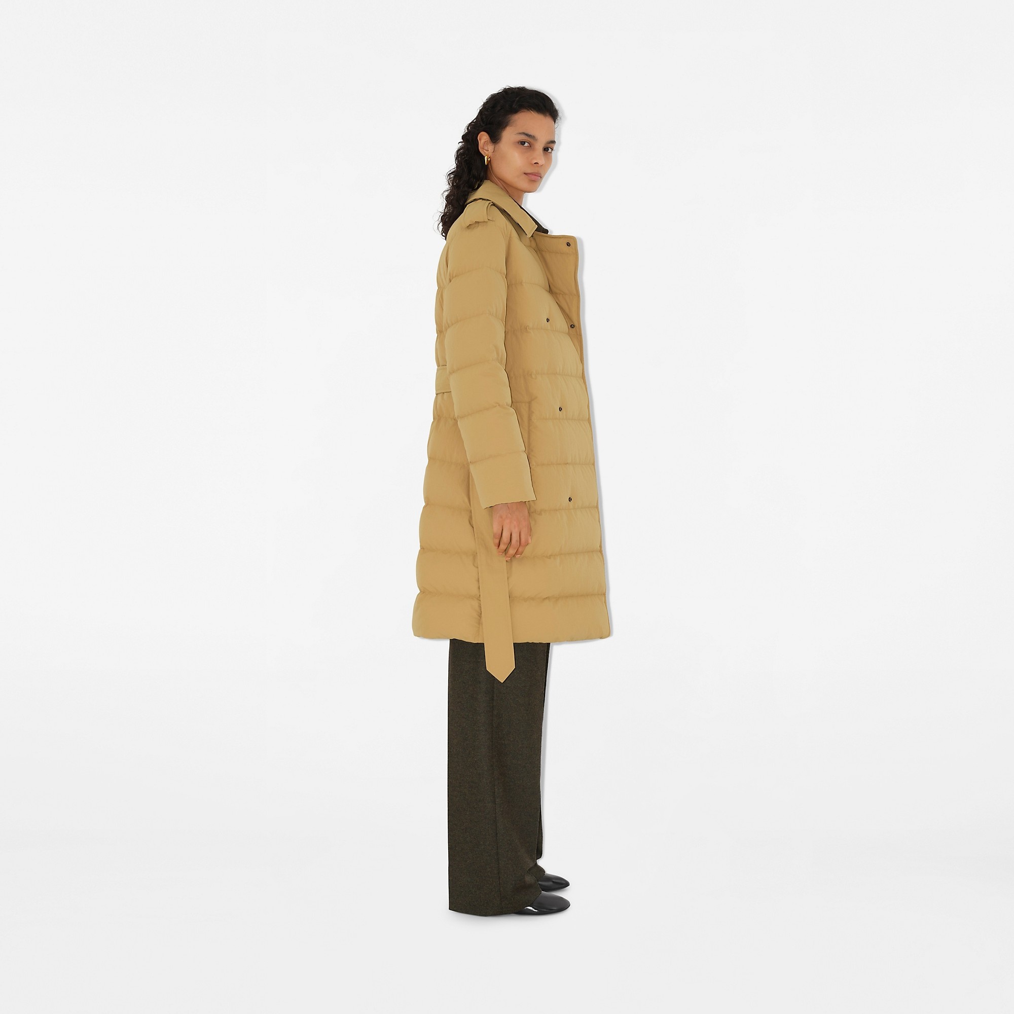 【BURBERRY】Mid-length Nylon Puffer Coat Burberry | Mid-Length Nylon Puffer Coat | Short Puffer
