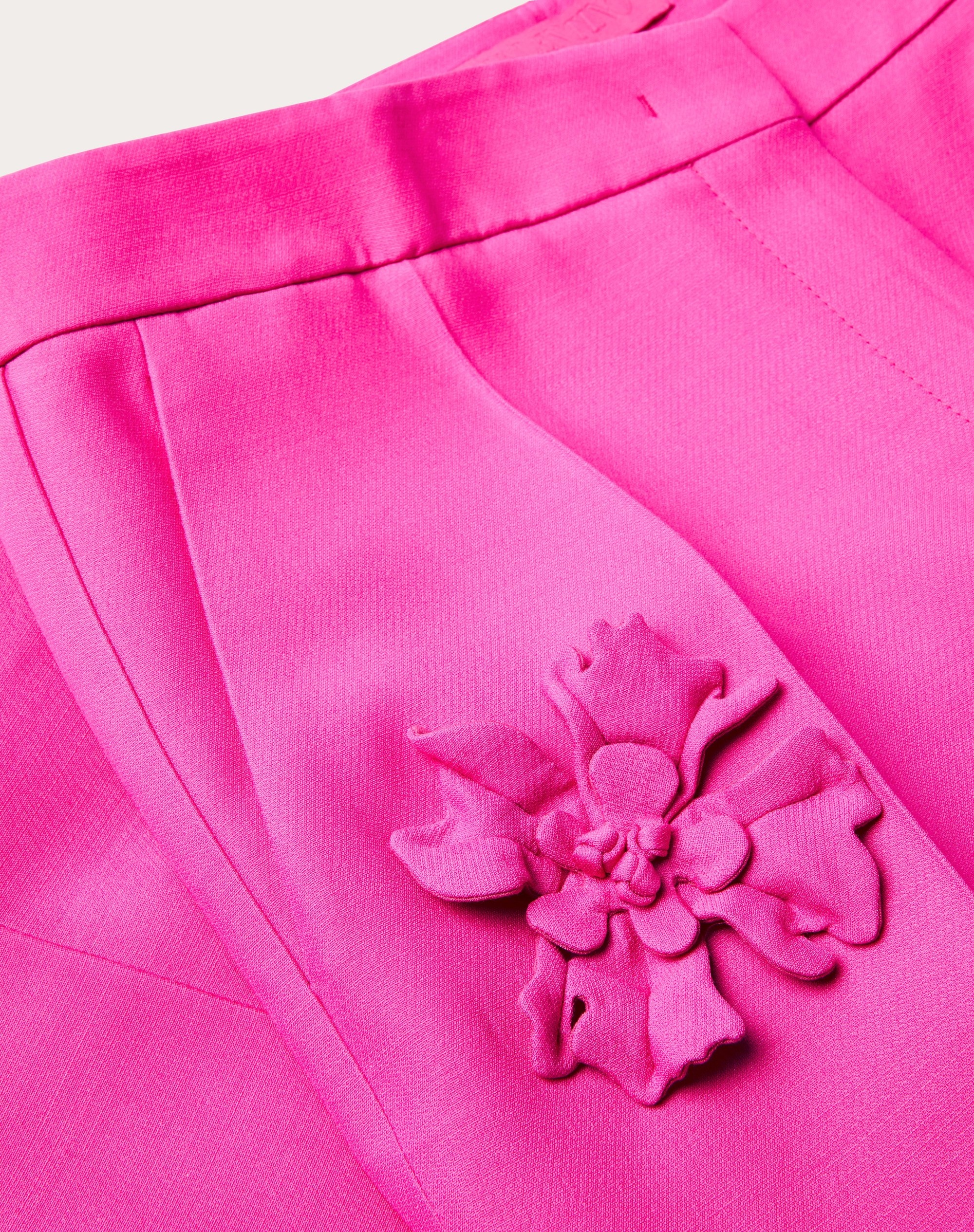 CREPE COUTURE TROUSERS WITH FLORAL EMBROIDERY - 6