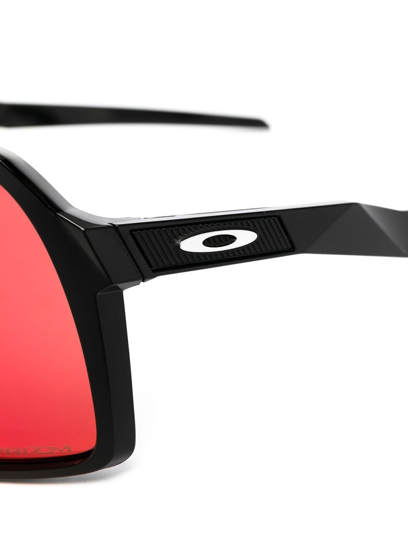 tinted pilot-frame sunglasses 3