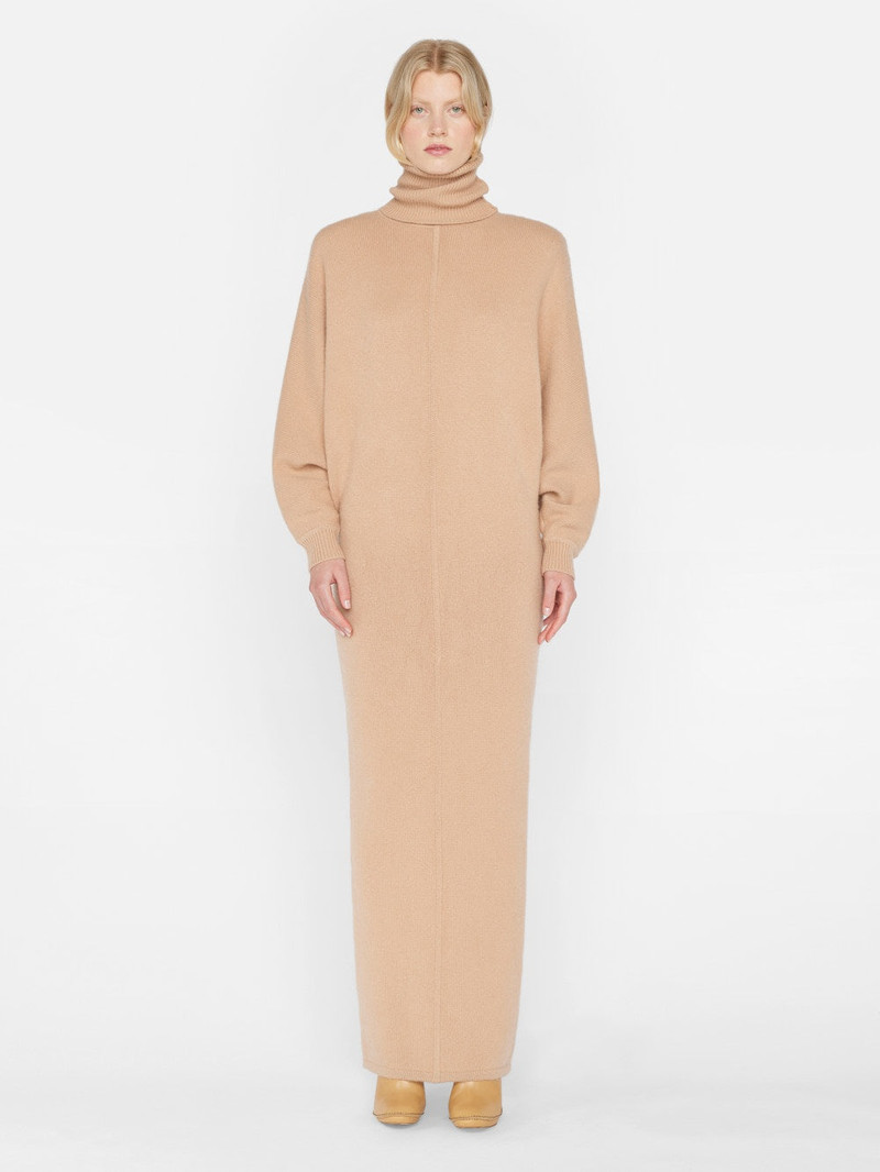 Long Cashmere Dolman Dress in Blush 3