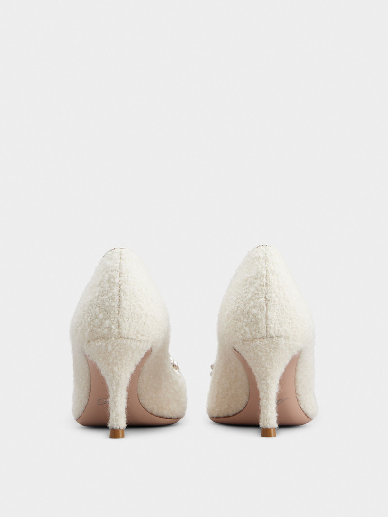 Roger Vivier Flower Strass Pearl Buckle Pumps in Fabric outlook