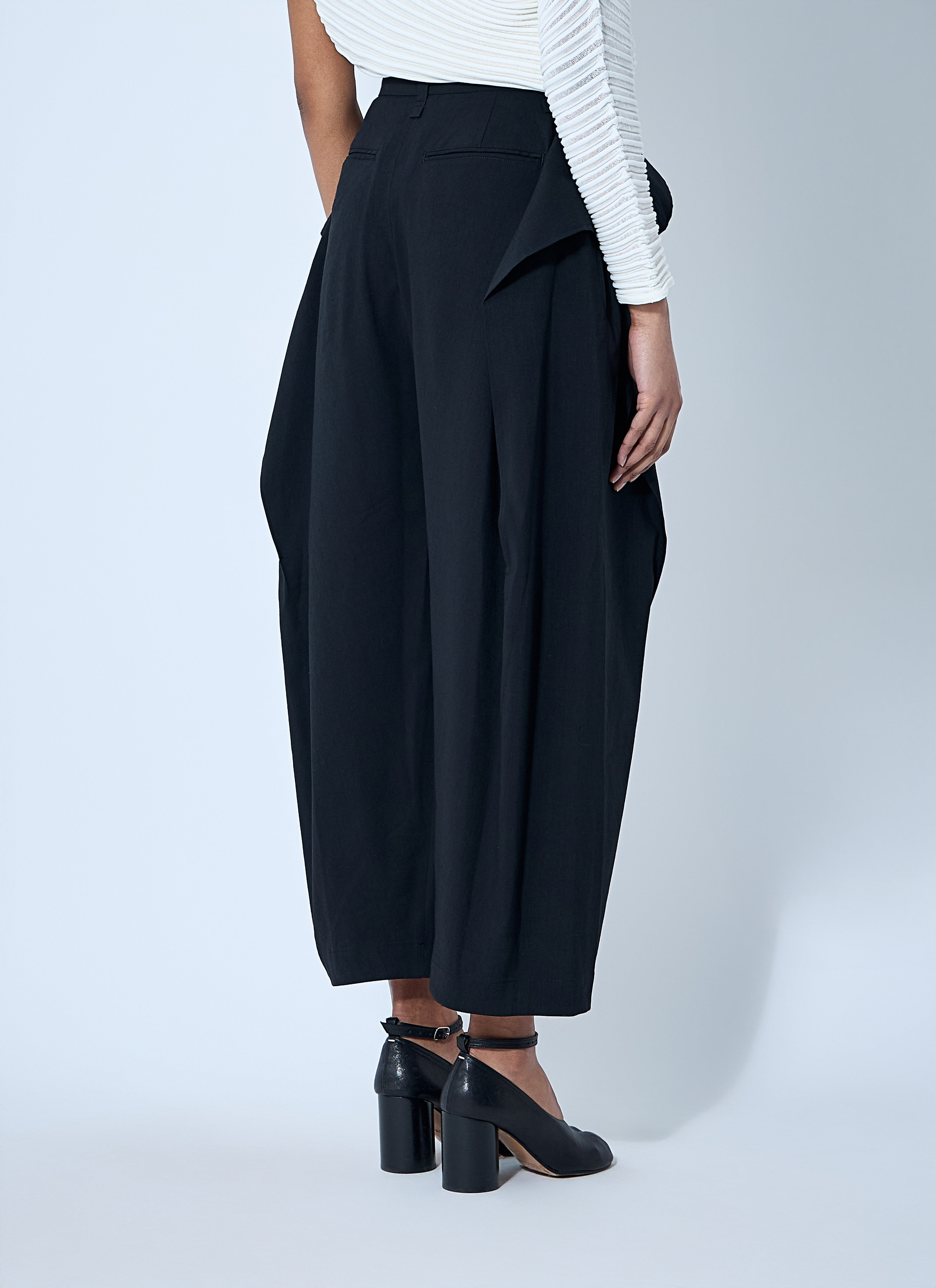 Issey Miyake Women Personality Pants - 4