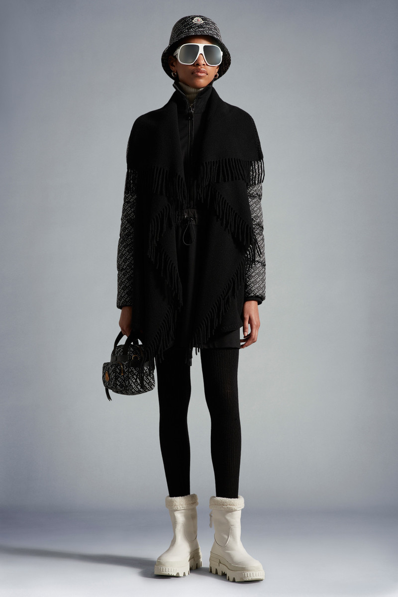 Moncler Wool Cape outlook