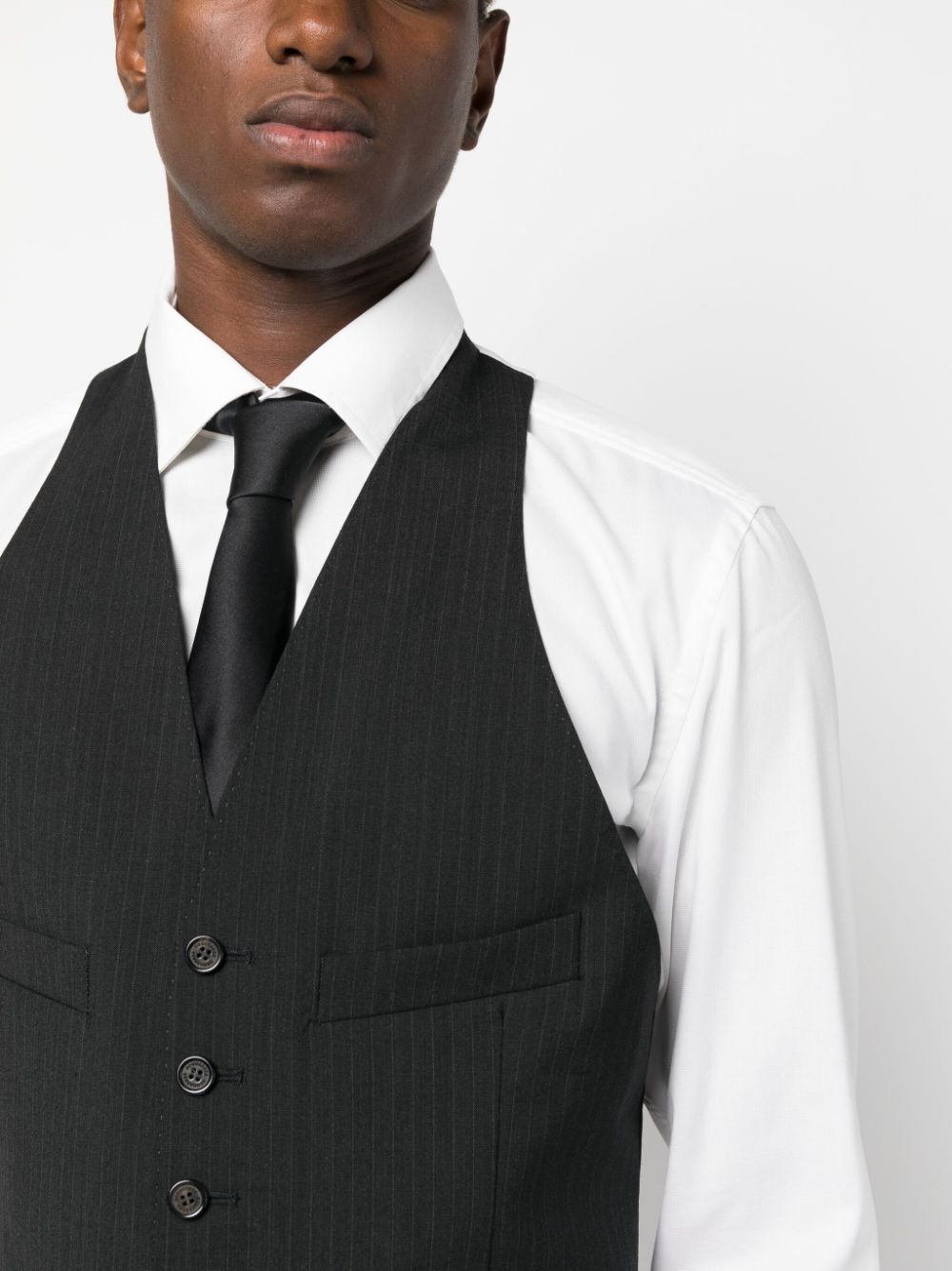 pinstripe-pattern three-piece suit - 6