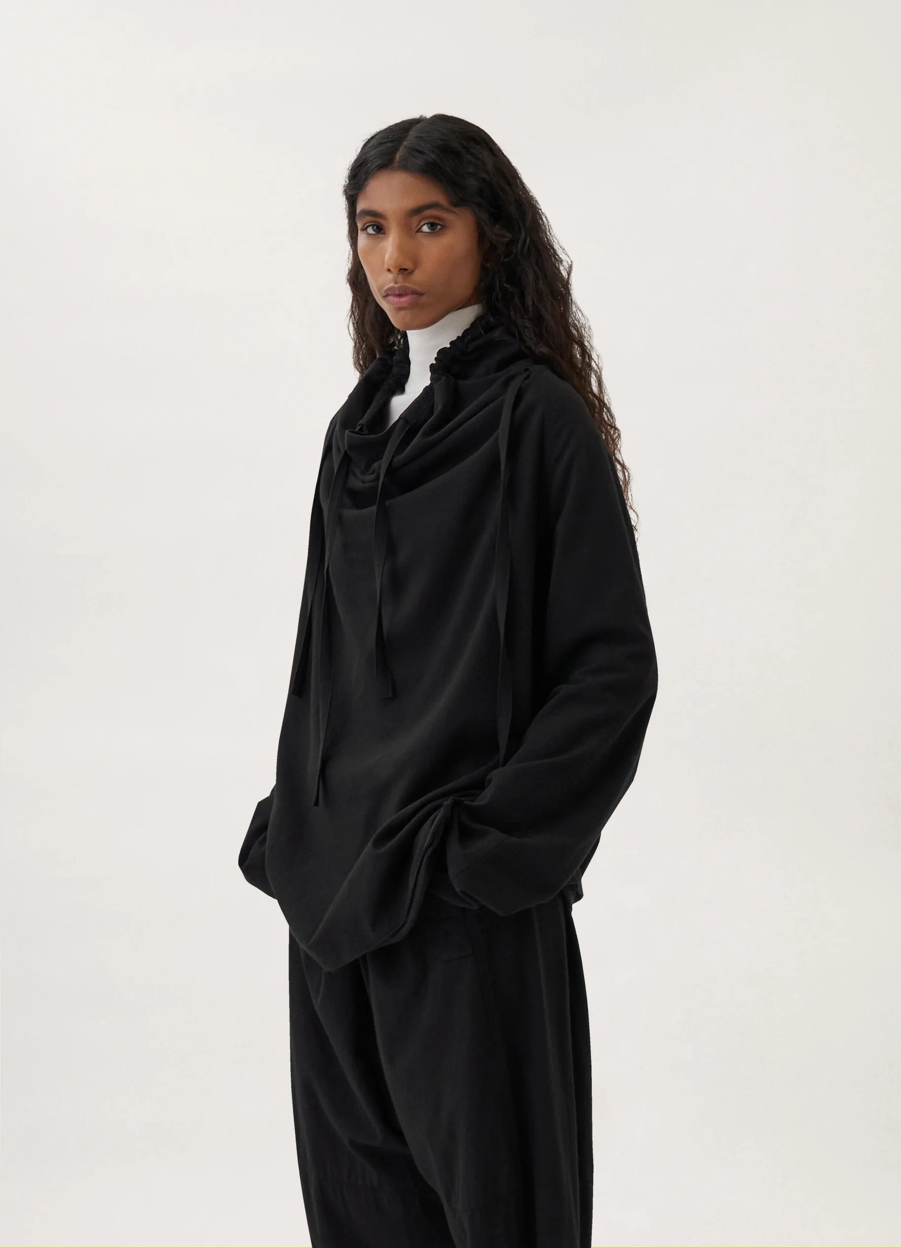 SOFT HOODIE
WASHED WOOL - 2