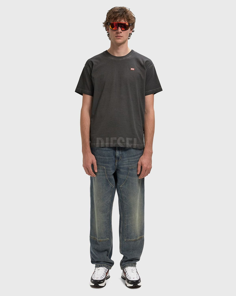 Diesel T-NORM-T7 TEE outlook