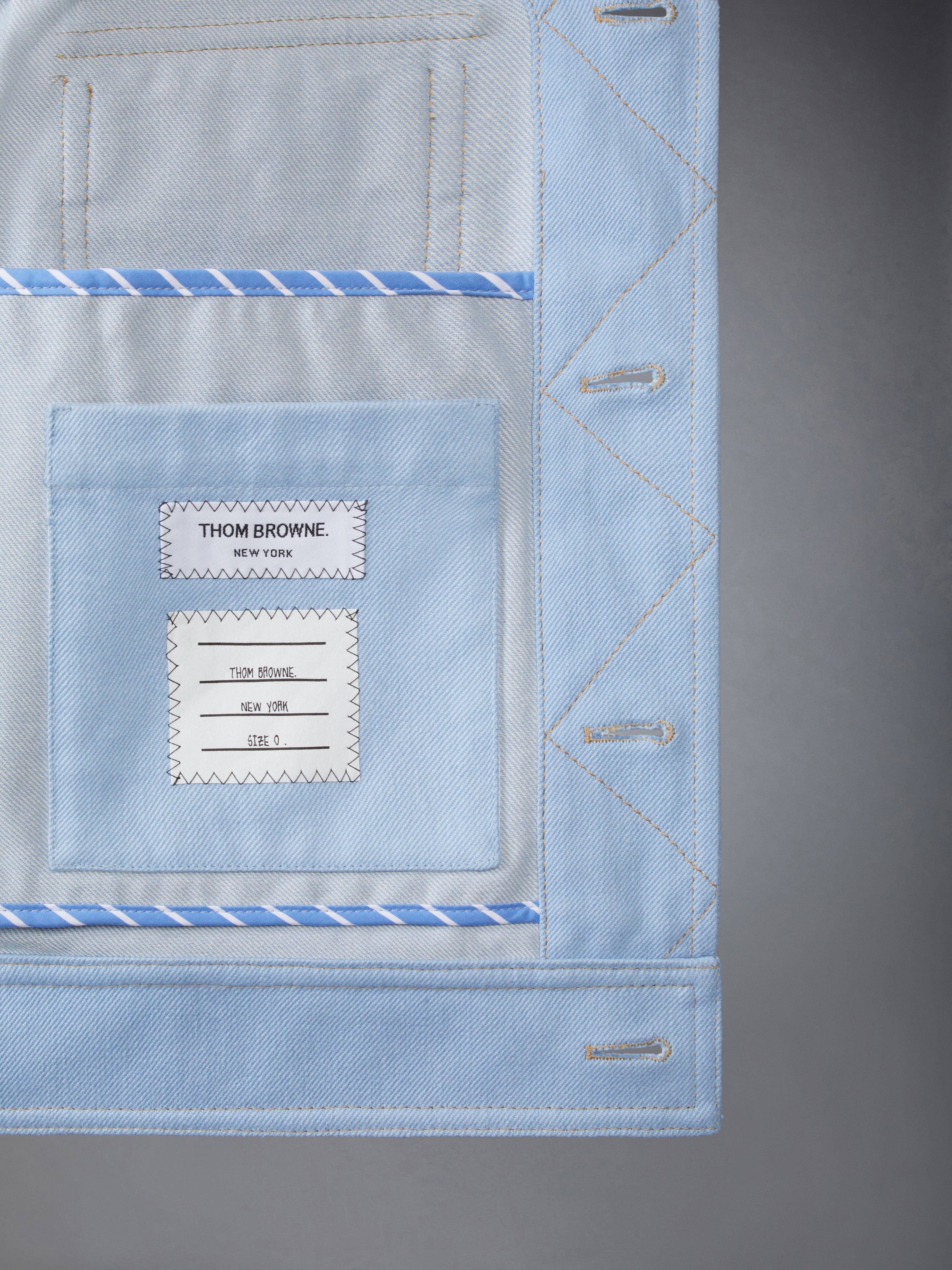 CONTRAST STITCH DENIM BACKSTRAP UTILITY JACKET - 7