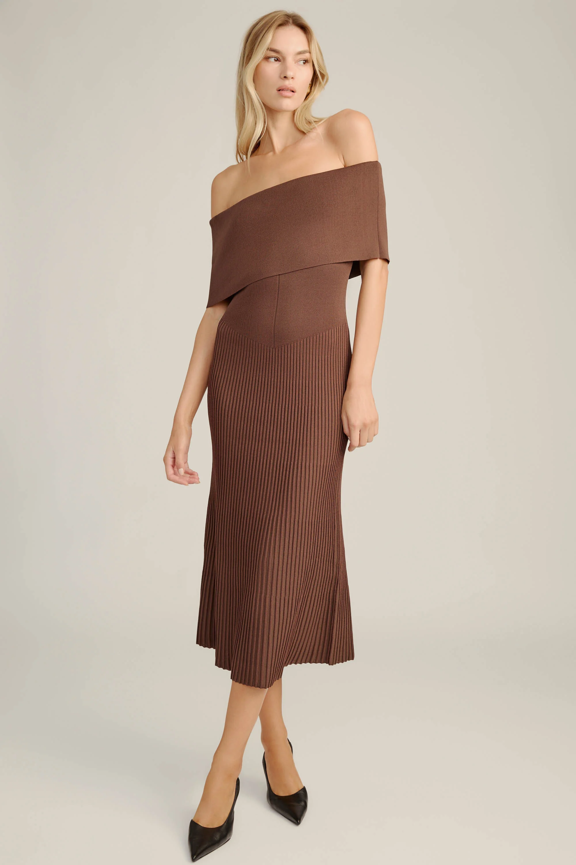 Harro Pleated Knit Dress In Chocolate - 1