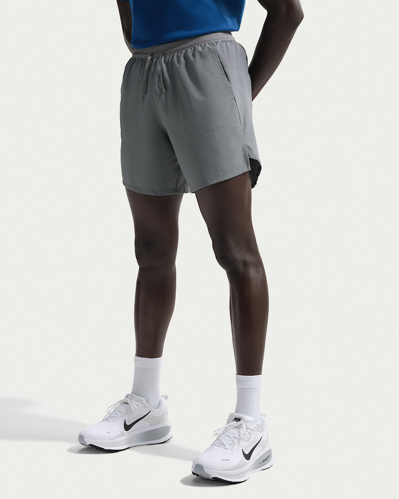 Nike Nike Stride Men's Dri-FIT 7" Brief-Lined Running Shorts outlook