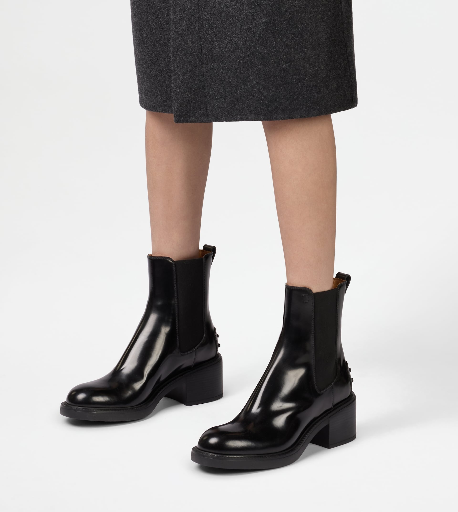 ANKLE BOOTS IN LEATHER - BLACK - 7