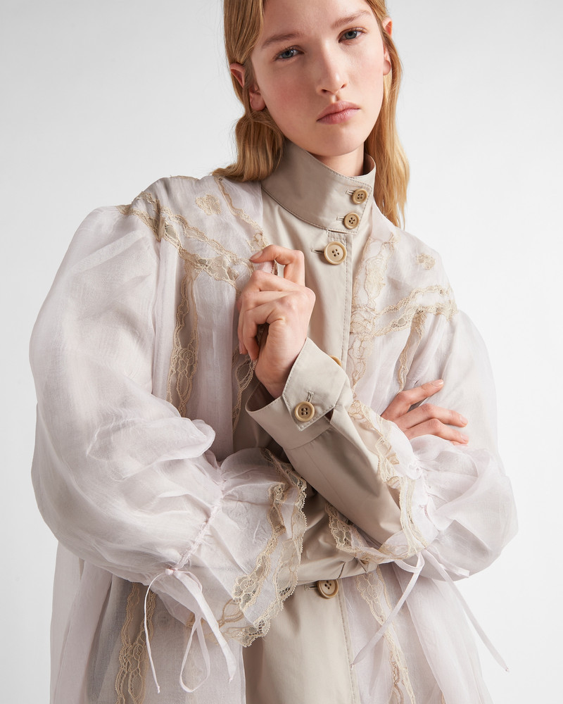 Nylonette coat with intarsia lace 3