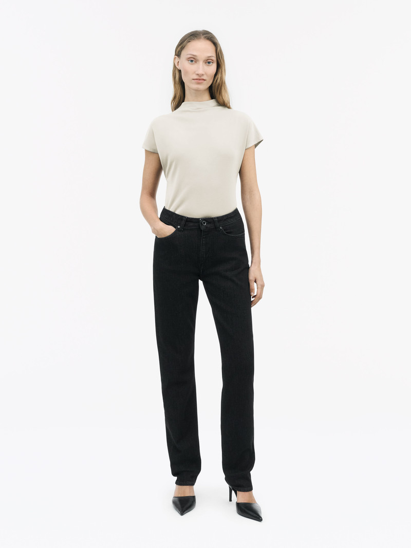 TIGER OF SWEDEN Maggie Slim Straight Jeans outlook