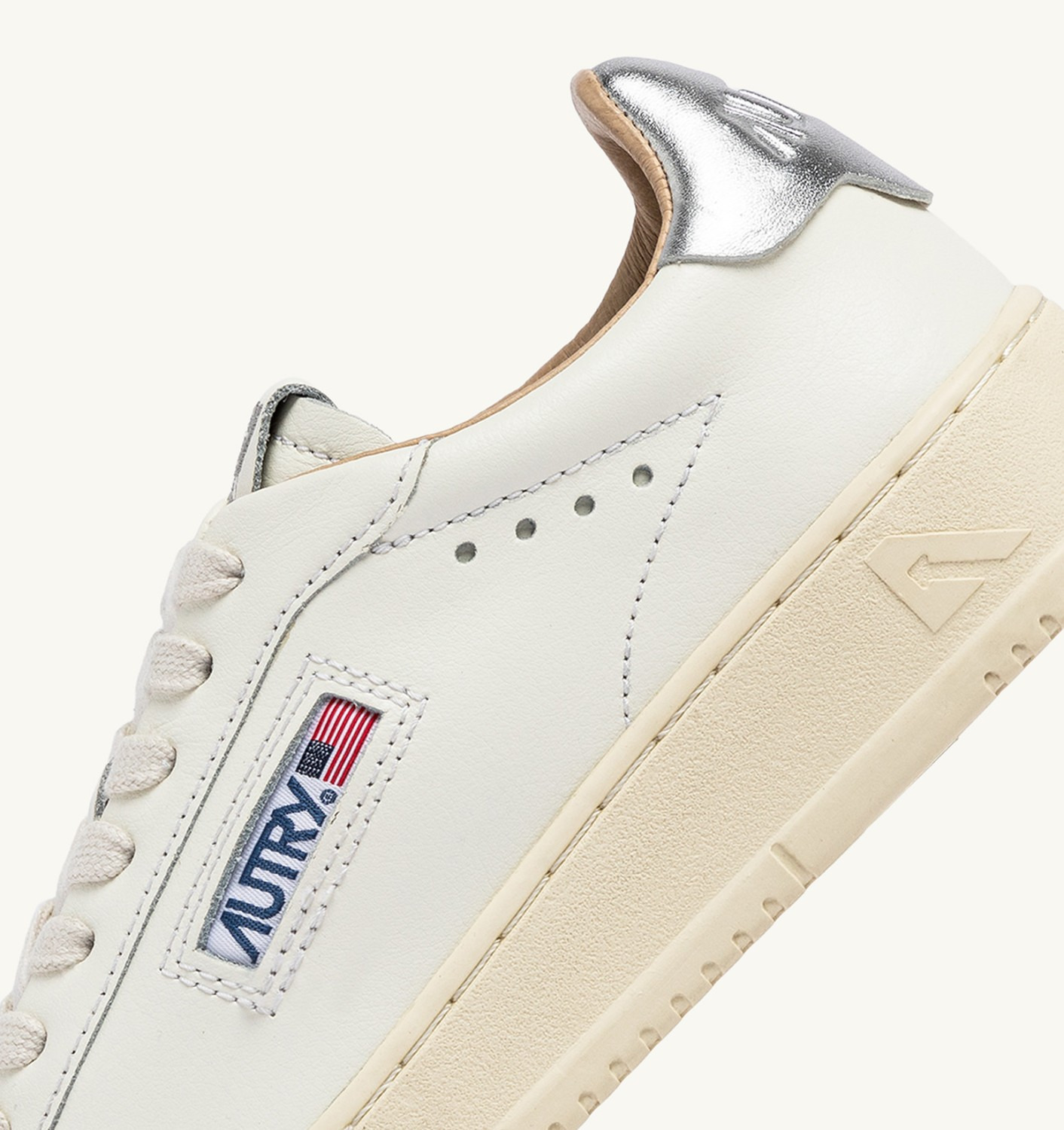 DALLAS LOW SNEAKERS IN WHITE AND SILVER LEATHER - 6