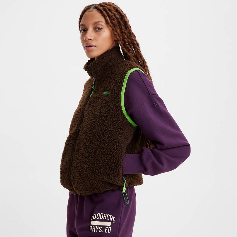 Levi's SUPER FLUFF SHERPA VEST outlook