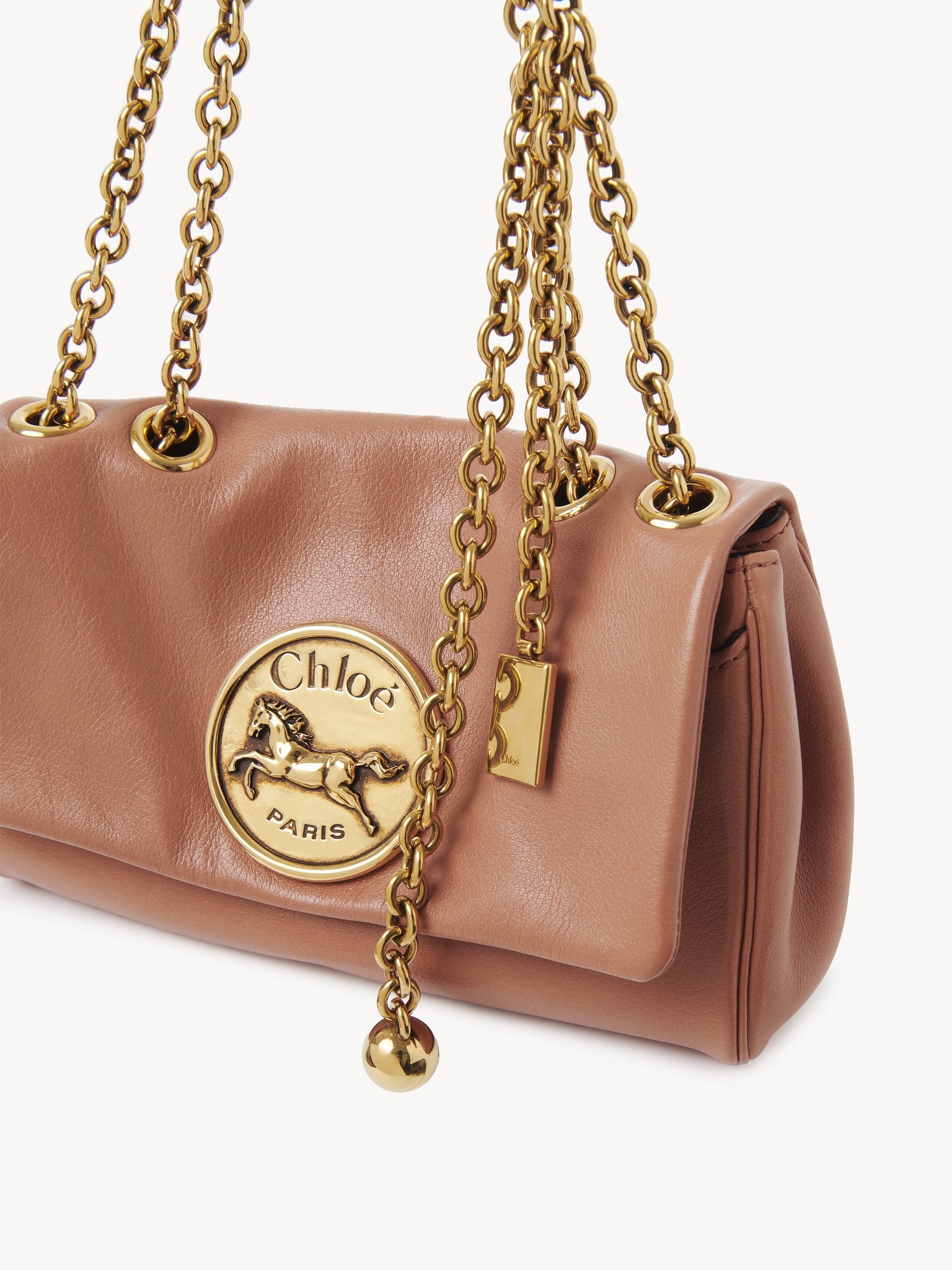 SMALL CHLOÉ HERITAGE SHOULDER BAG IN GRAINED LEATHER - 7