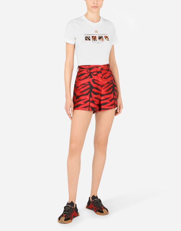 Tiger-print denim shorts - 6