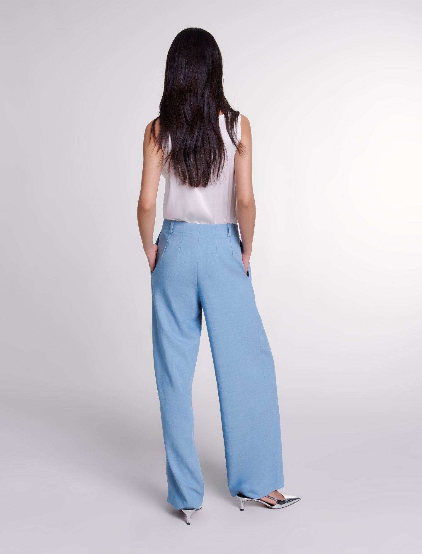 Wide-leg suit trousers with pleats - 4