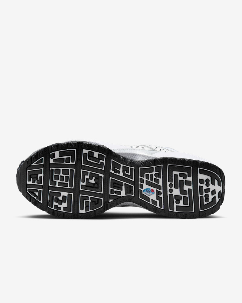 Nike Nike Air Max SNDR Women's Shoes outlook