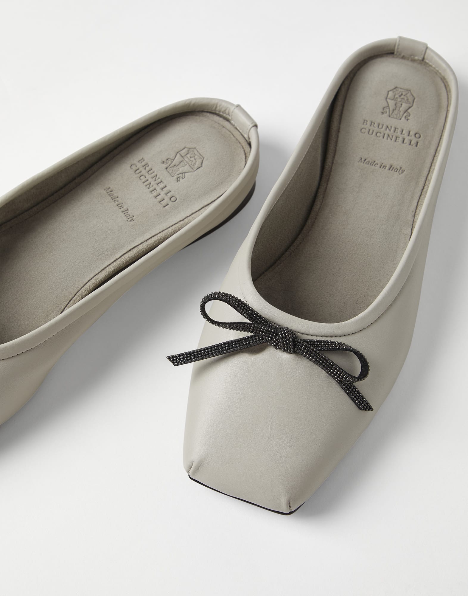 Nappa leather flats with shiny bow - 3