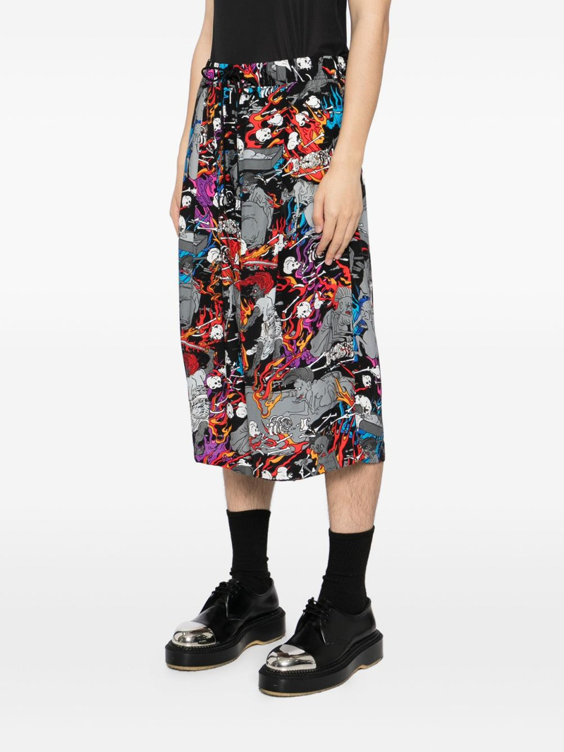 flame-skull print shorts 3